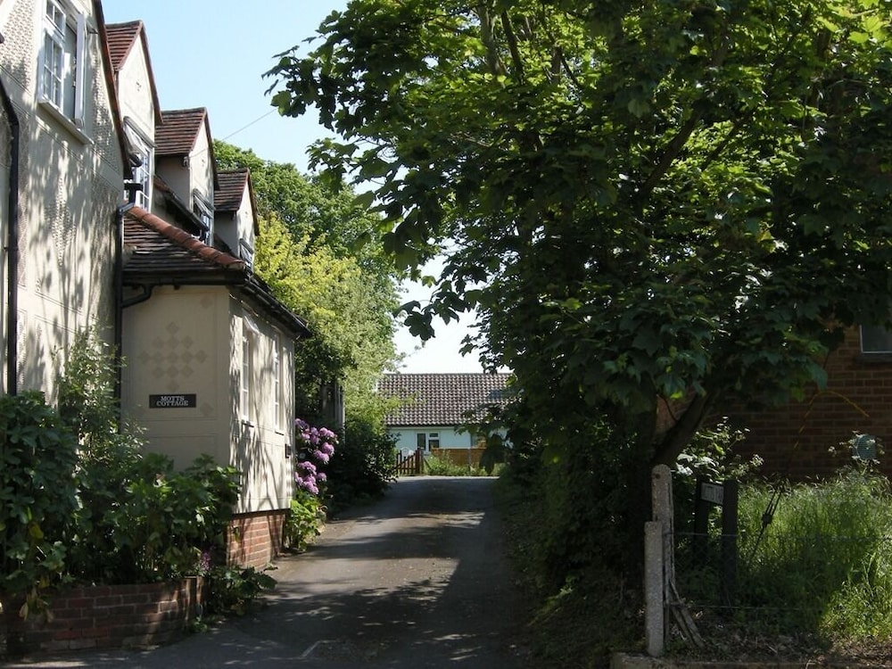 Motts Cottage