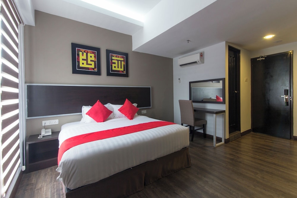 OYO 94761 Hotel Indah