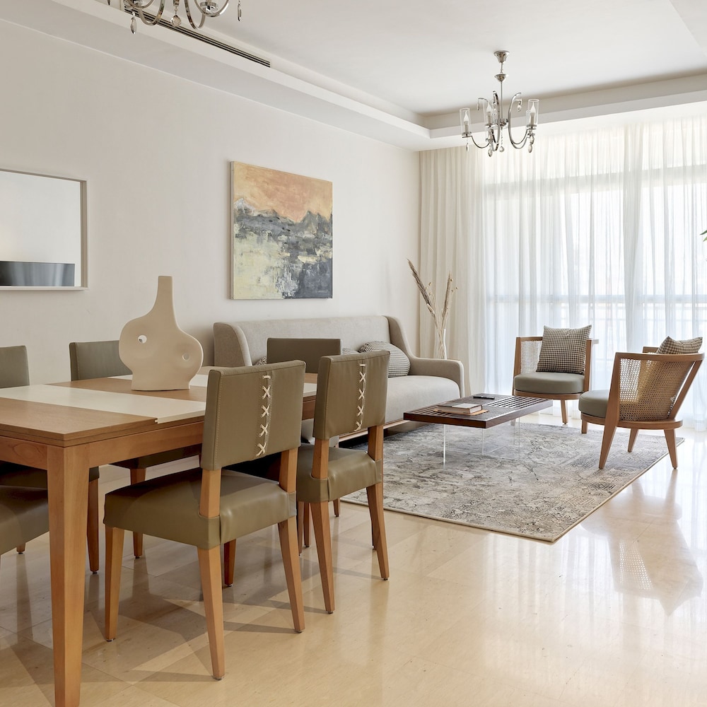 Vesta - Luxury Apt- 2Br - CFC XV