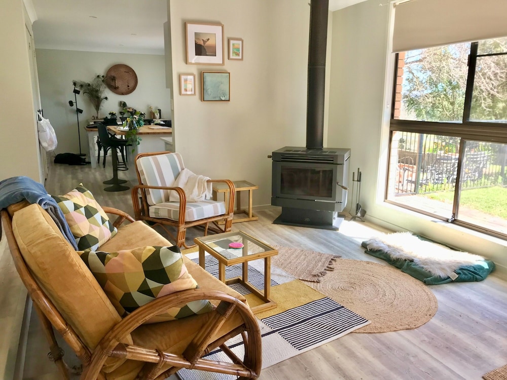 Spacious Family Retreat on the Edge of Tenterfield