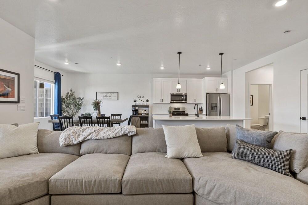 Red Rock Trails 4 Bedroom Townhouse