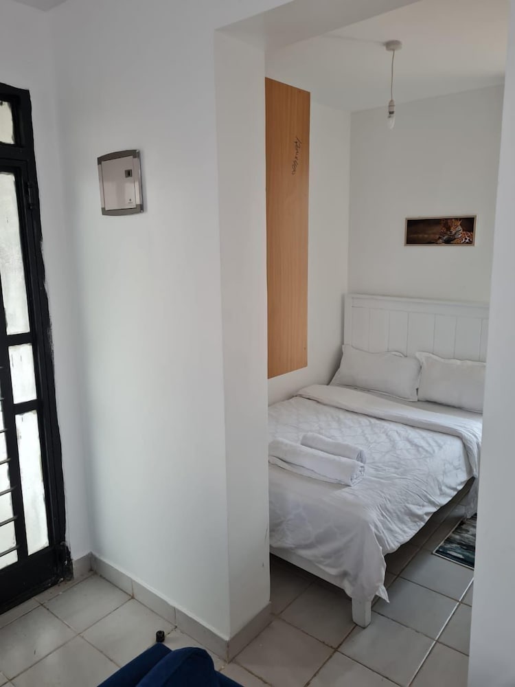 Racecourse Gardens Apartments