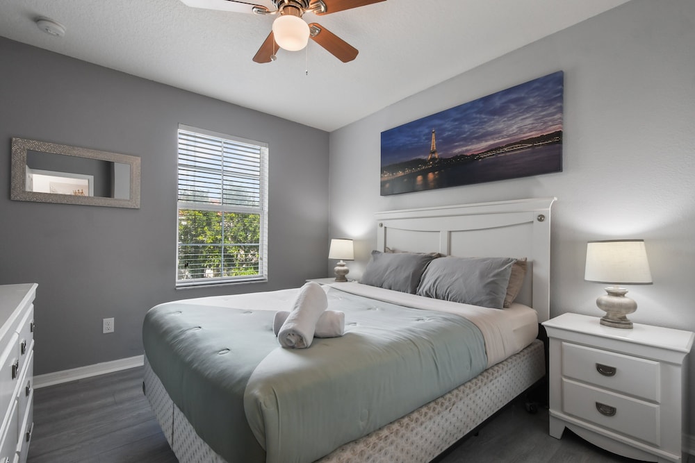 3-bedroom Villa in Bella Vida Resort, Close2disney