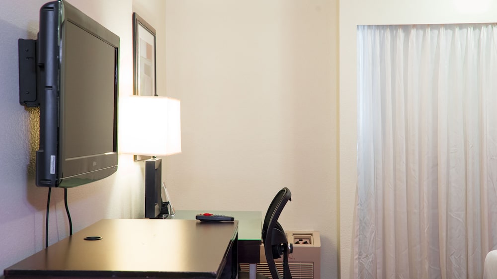 Motel 6 Anaheim Hills