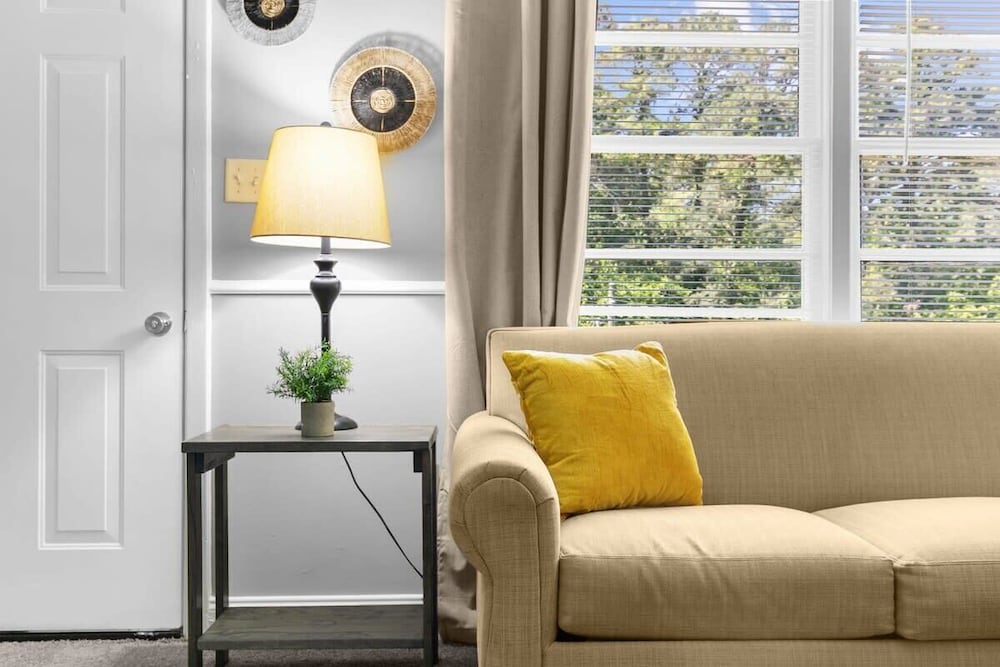 Broadmoor Bungalow - Both Units