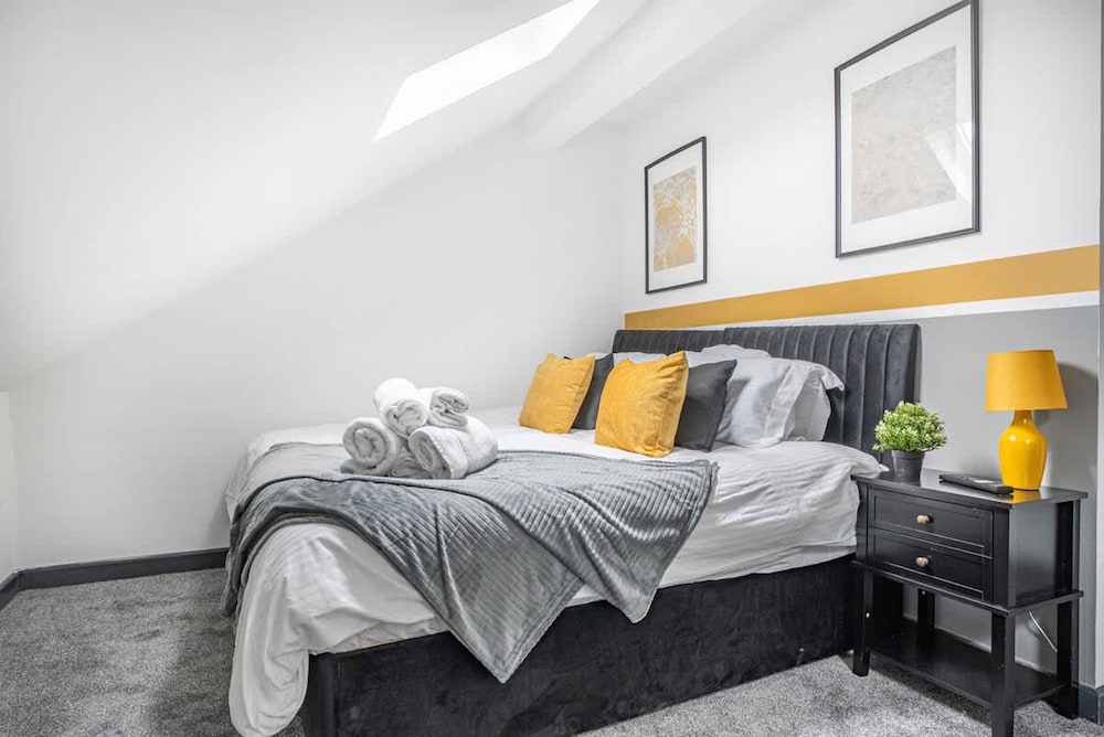 5-bed 5 En-suite Apartment in Manchester