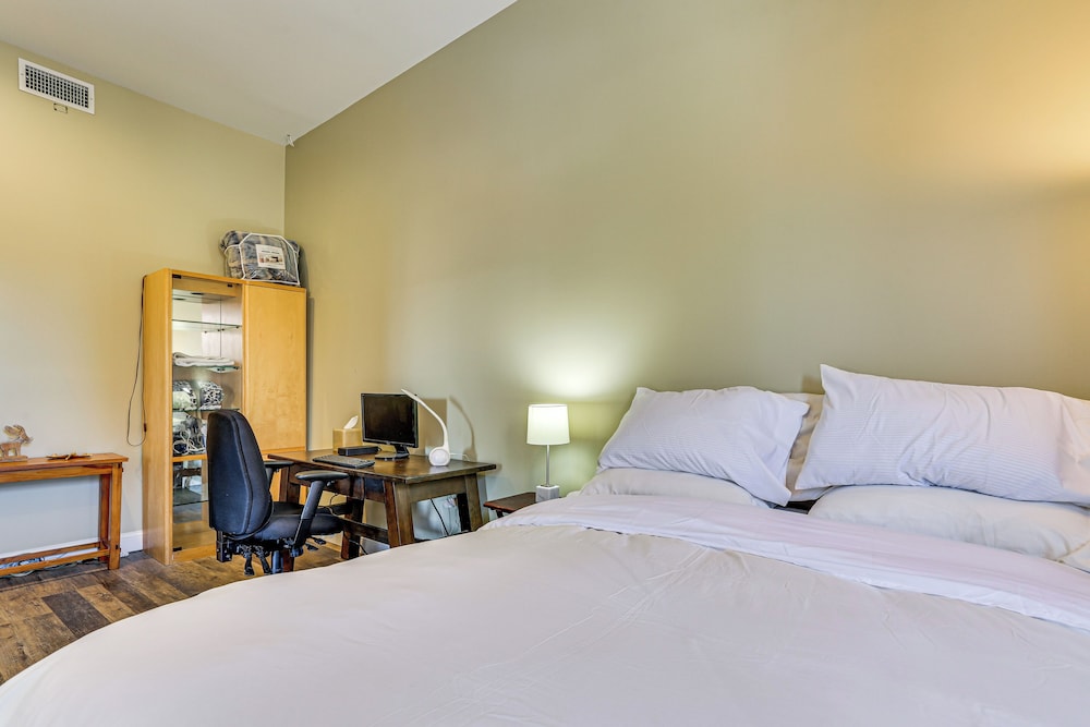 Hike, Relax & Visit Nyc! Central Suffern Condo