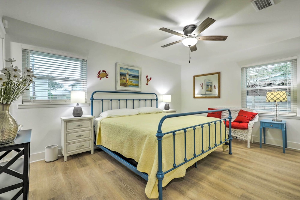St Augustine Home < 1 Mi to Historic District view 3