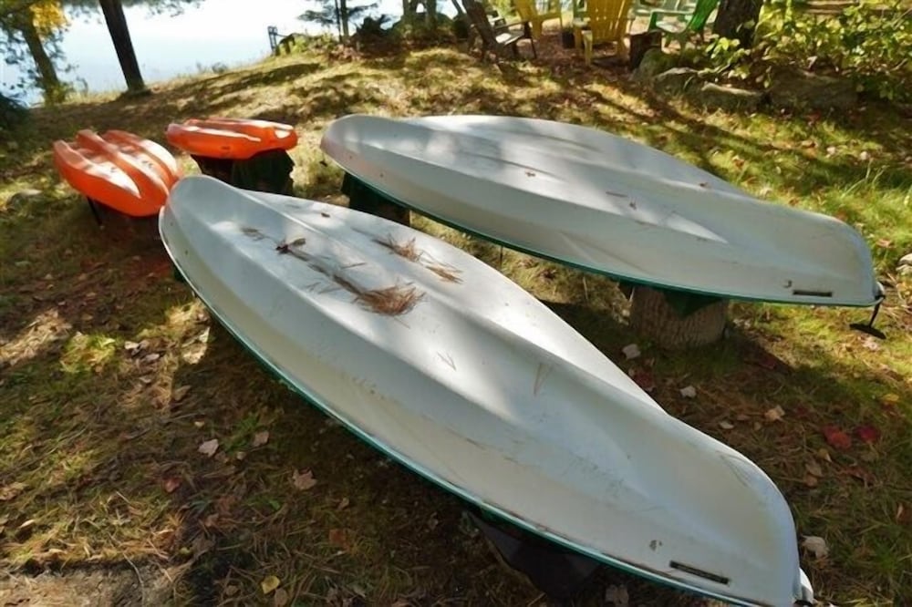 416 Papineau Lake 2 Bedroom Cottage
