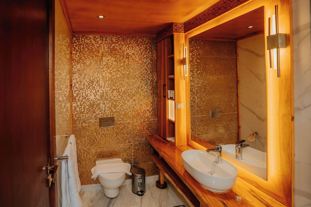 Azhar Dahabiya Luxury Suites