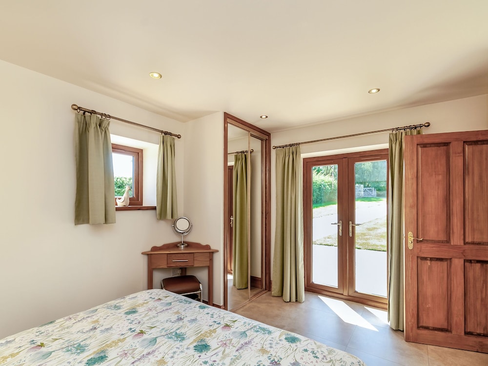 Routster Cottage