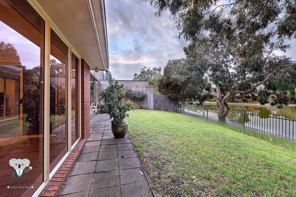 Kozyguru | Patterson Lakes | 2 Bed House
