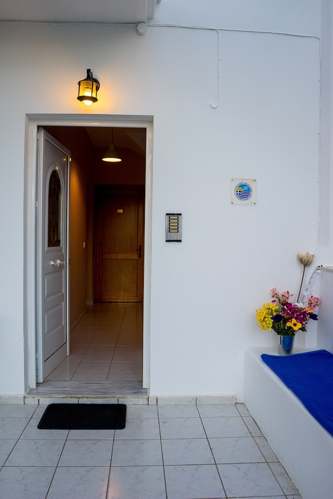 Act Art Skiathos