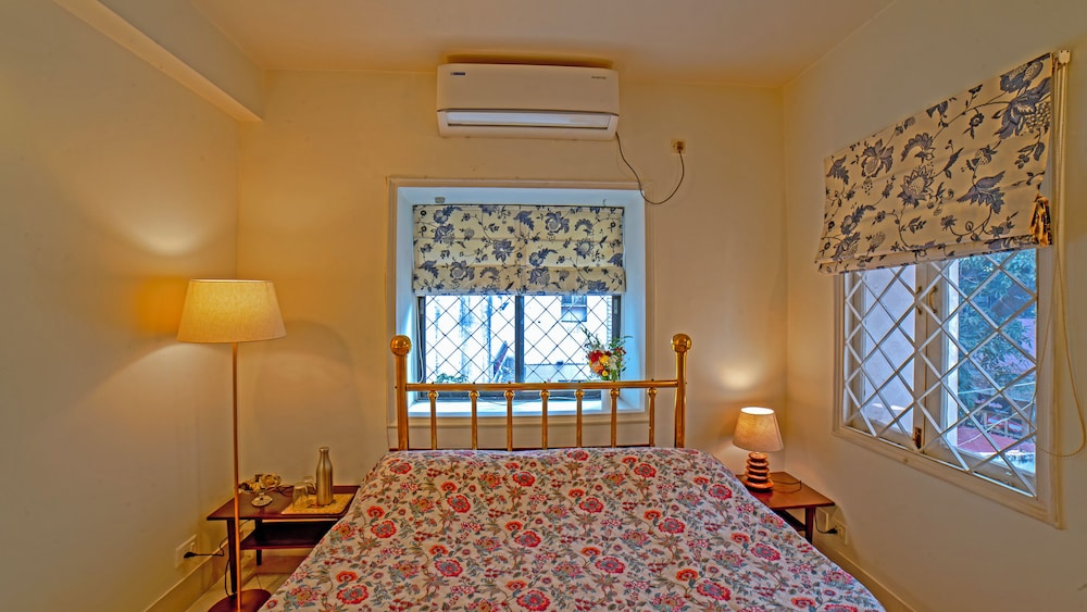 Yellowbrick-Calcutta's Freshest BnB