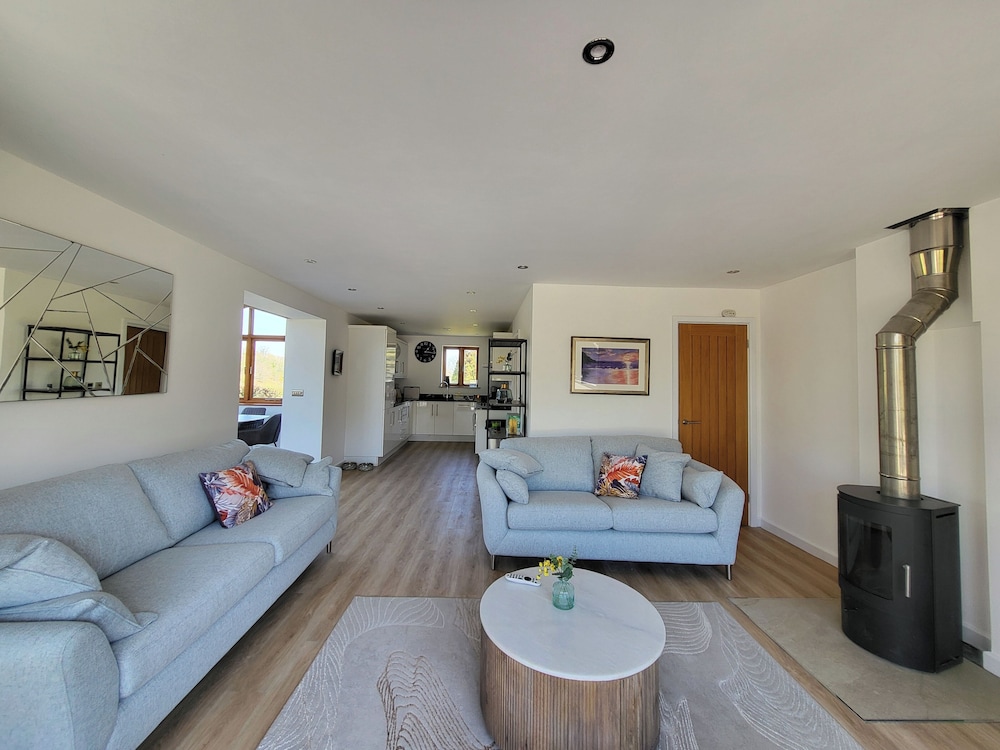 Luxury Dog Friendly Cottage - Golf & Spa Breaks