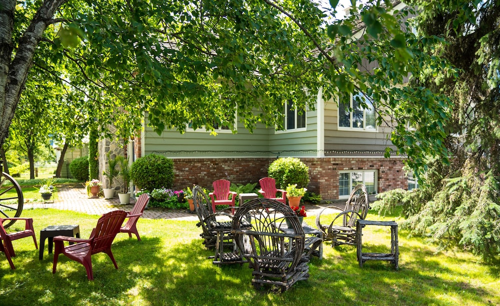 Country Comfort Bed & Breakfast