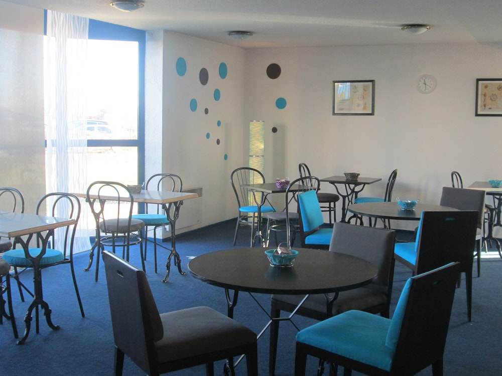 Hotel Stars Dijon Sud - Property Image 5