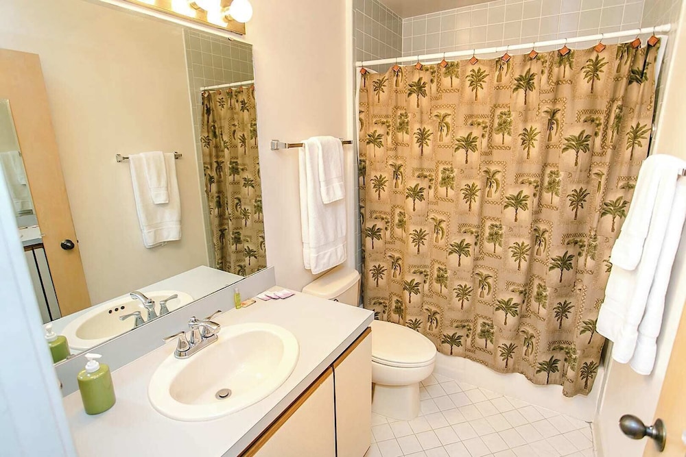 Unwind at St Augustine's Beachfront Oasis