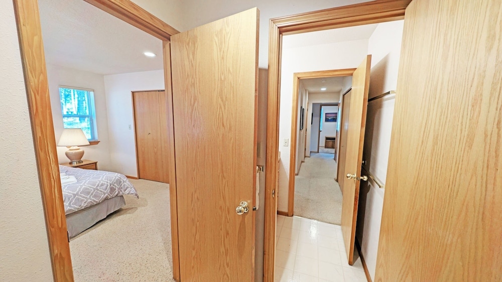 Mt Hood 13 4 Bedroom Home