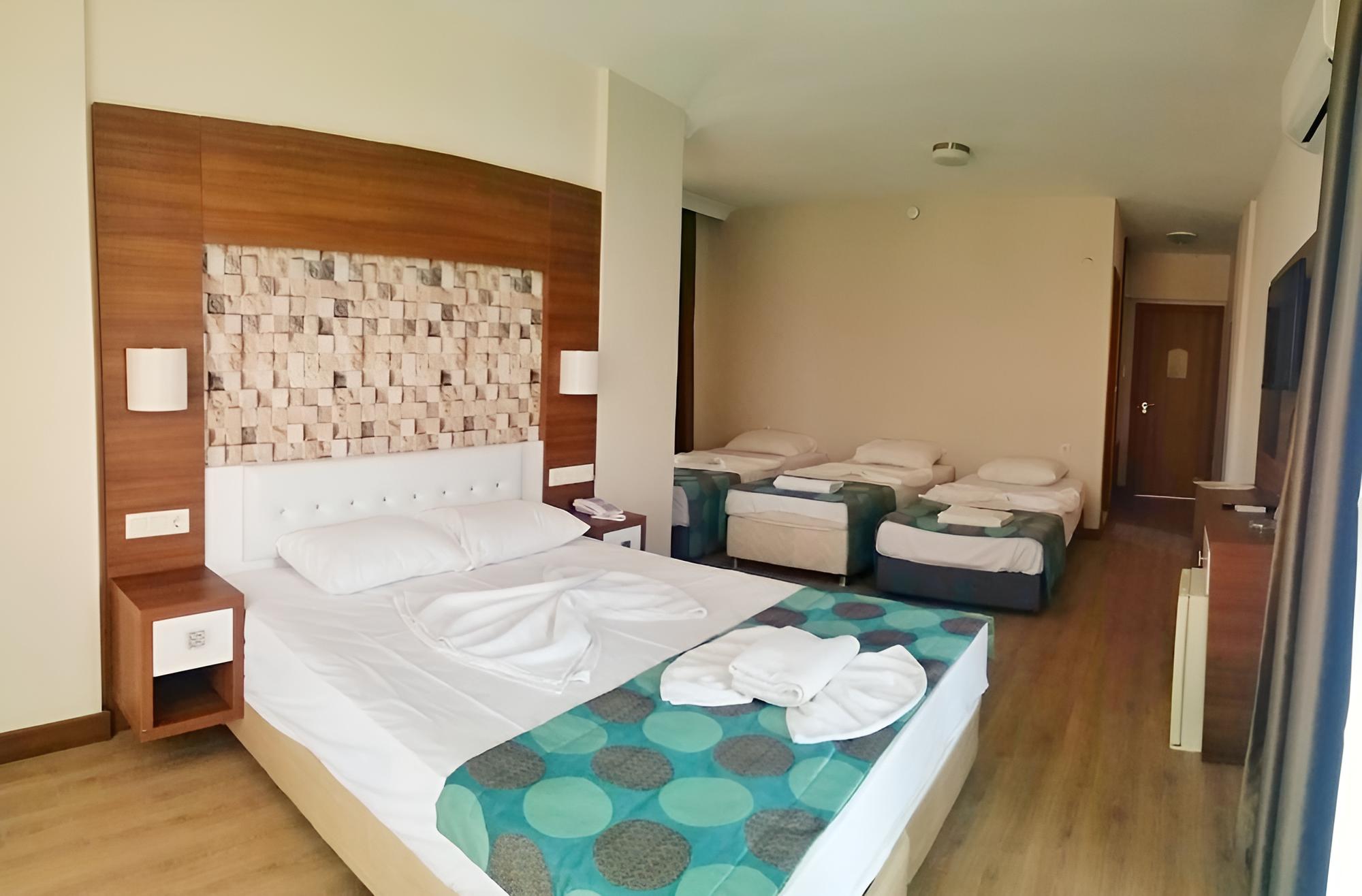 Comfort Ada Class Hotel