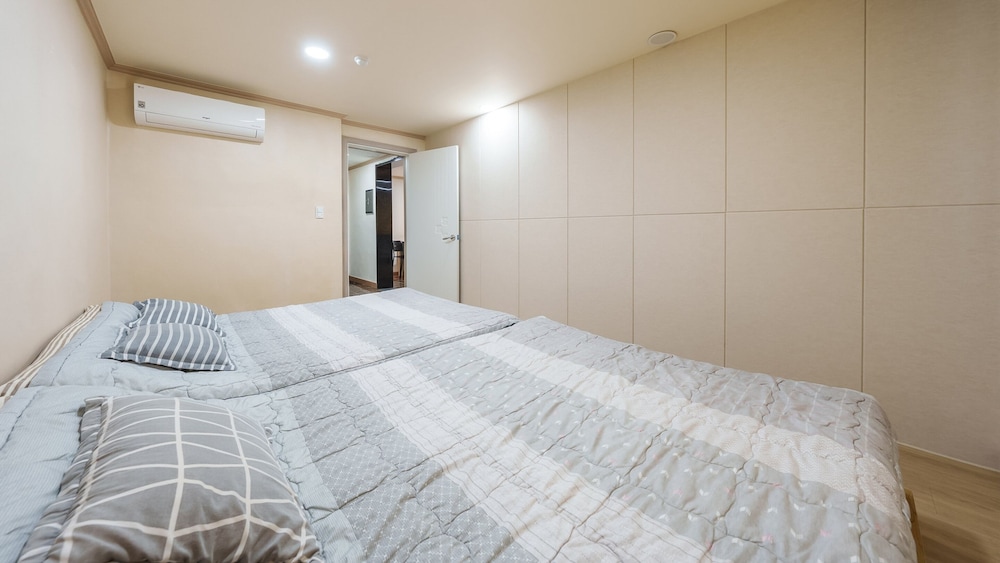 Boryeong The Daecheon Story Pension