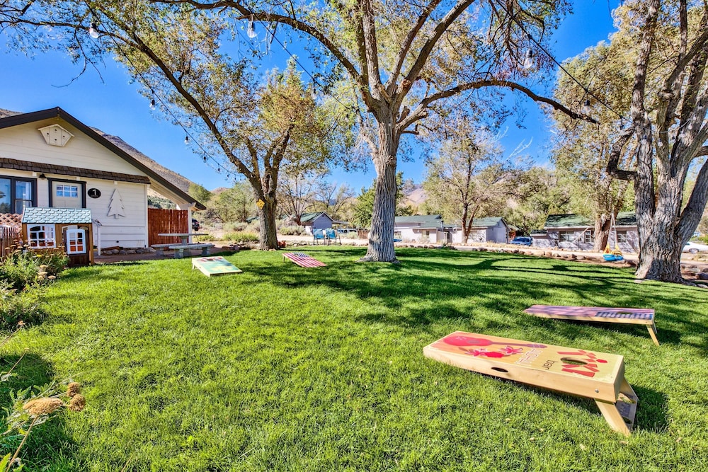 West Walker Motel