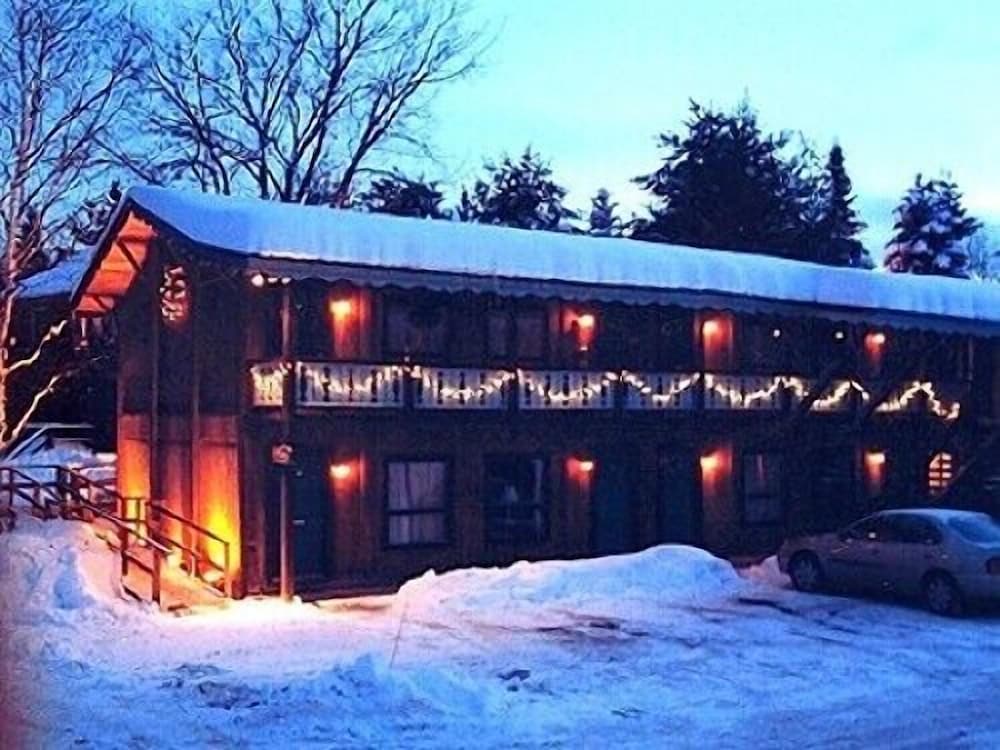 Timber Inn Motel