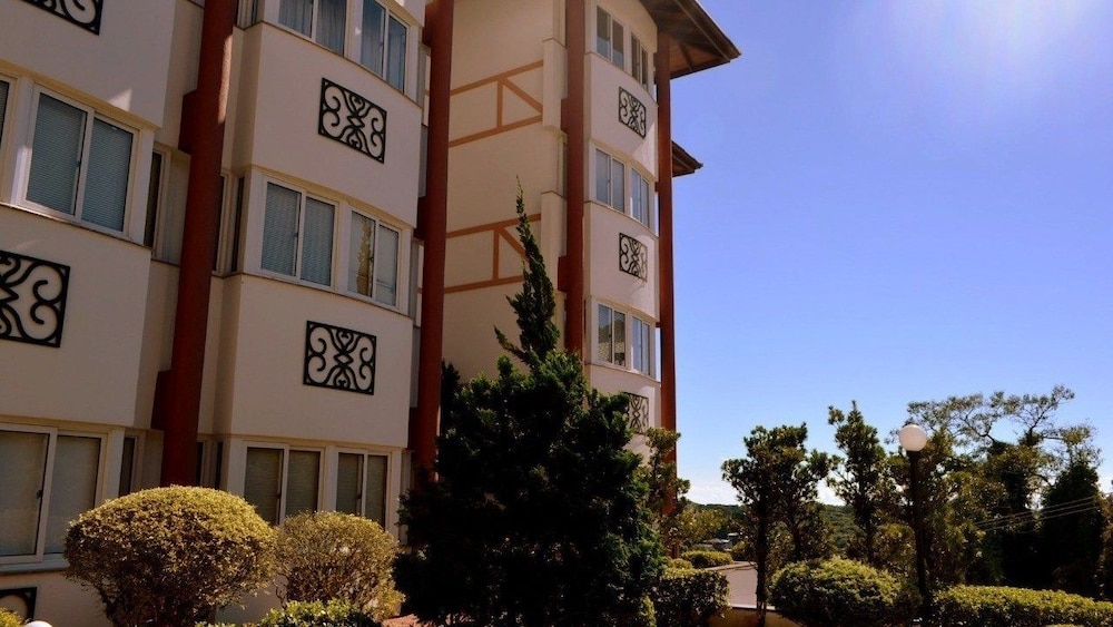 Locar-in Gramado Cond. Village view 3