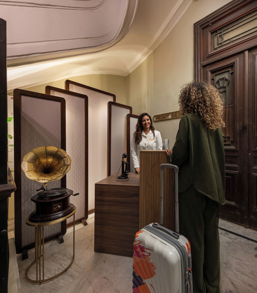 Boutique Residence Layal-Lemon Spaces