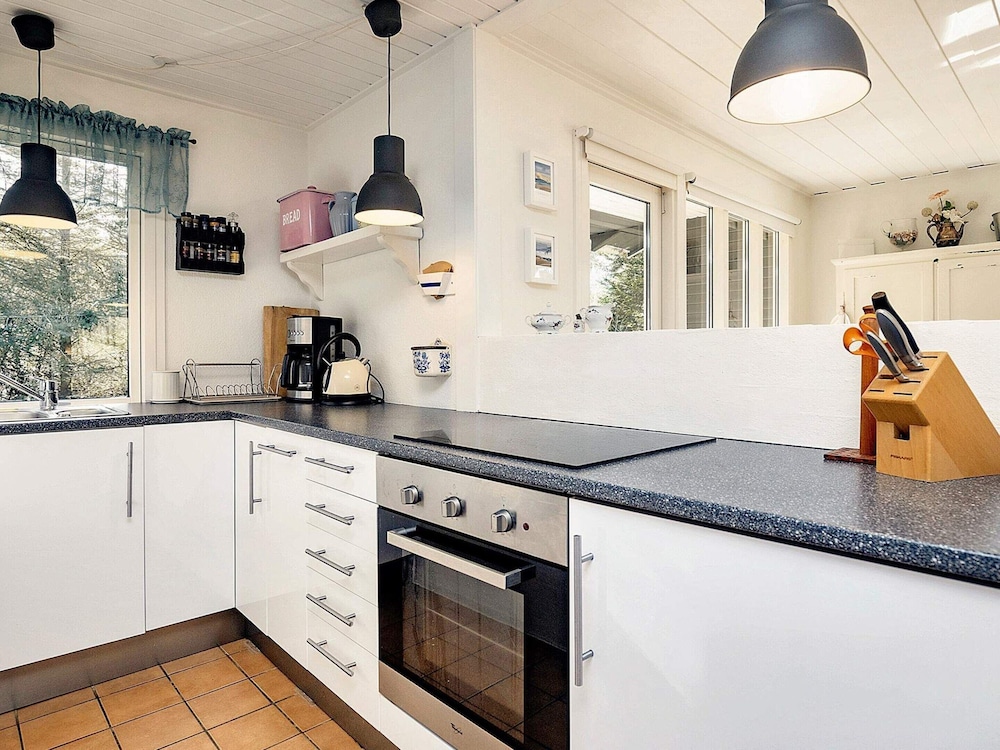 5 Person Holiday Home in Lokken-by Traum view 4