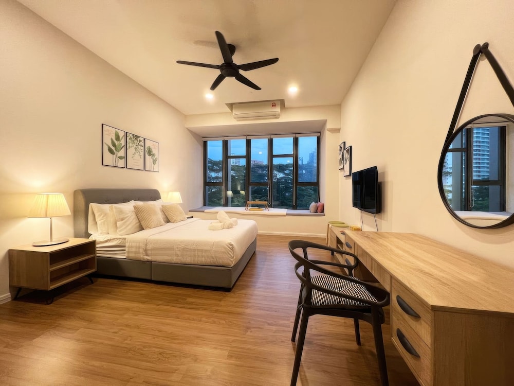 Jalan Ceylonz Suites KL