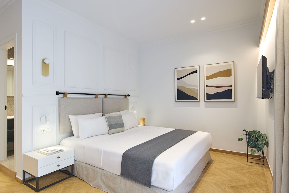 The Athenian Chic Elegant Residence in Kolonaki