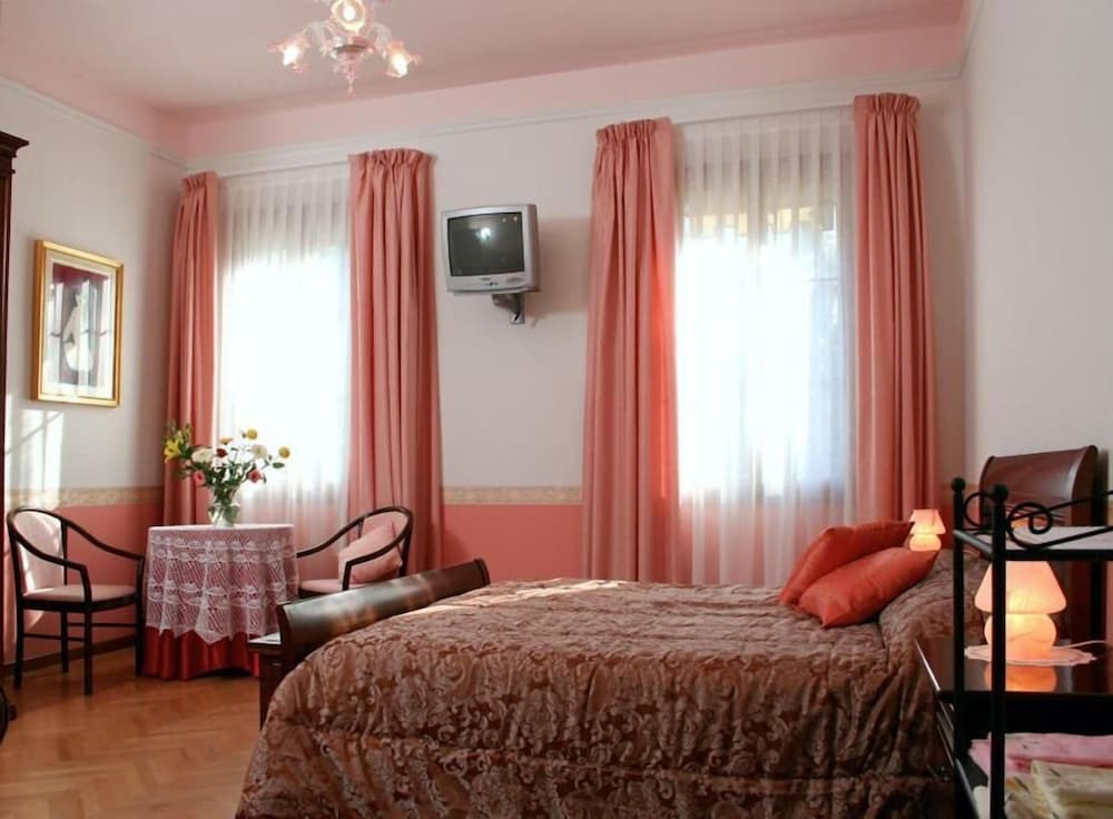 Casa delle Rose B&B