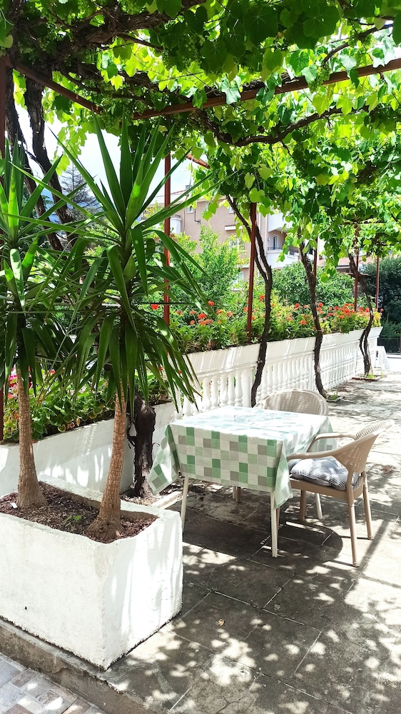 Guest house Rade Z