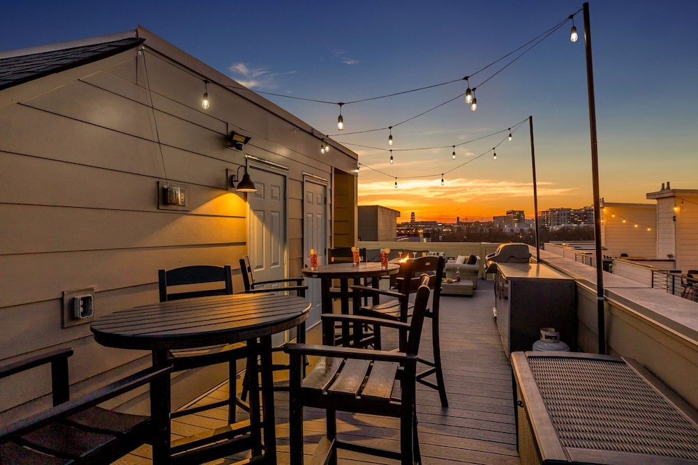 Gulch Melody - Private Rooftop - Heart of Gulch