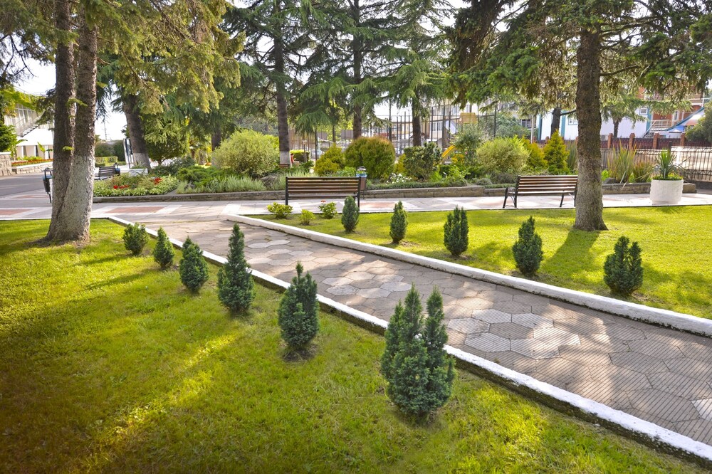 Biruza Health Resort