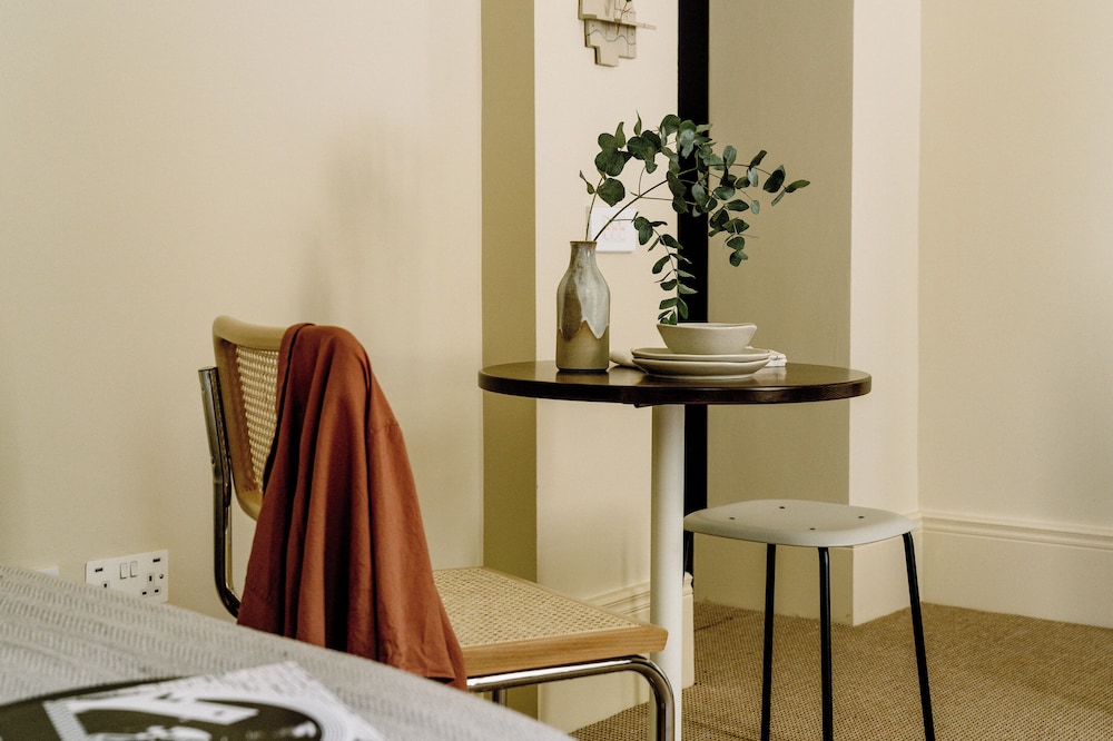 Mason & Fifth, Primrose Hill