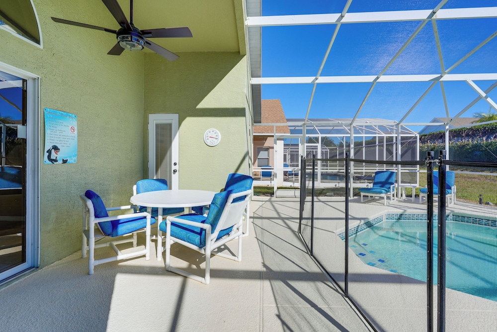 16 Mi to Disney: Home w/ Game Room & Pool