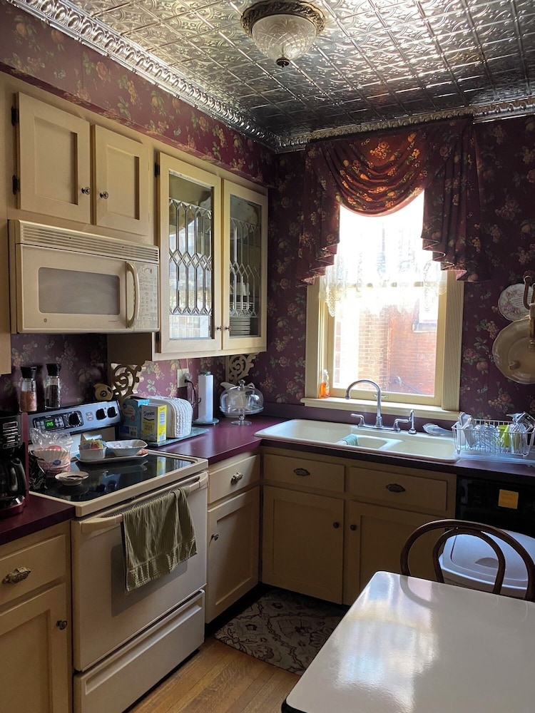 Sturgis House view 5