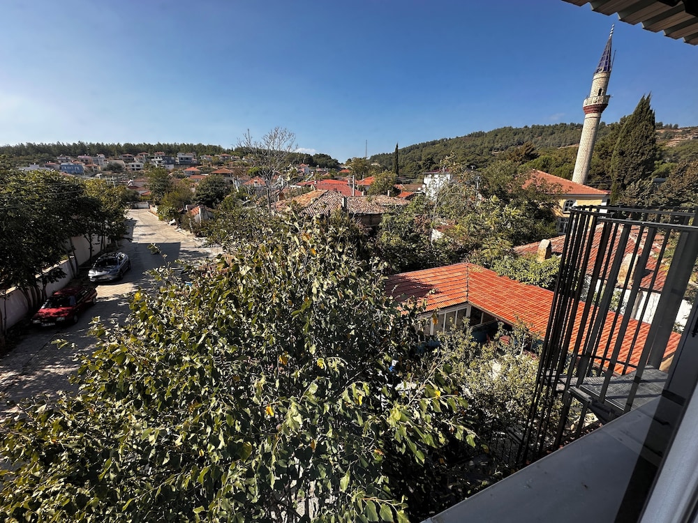 Efes Linden House