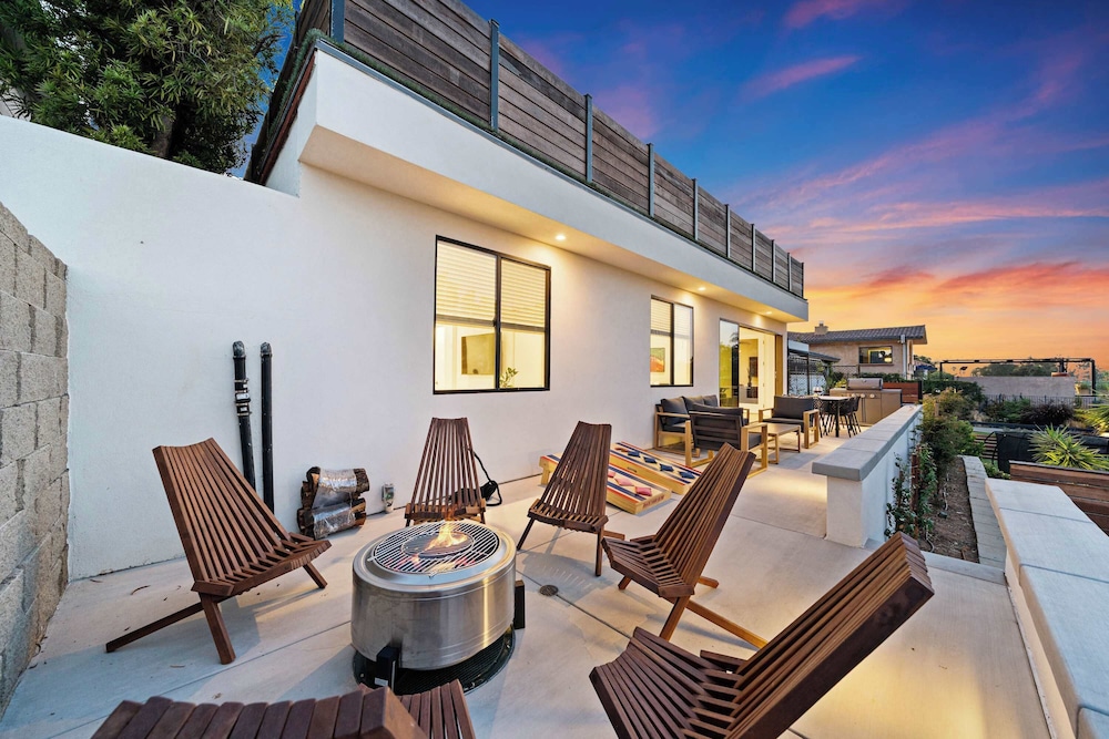 Del Mar Retreat - Laundry BBQ Firepit AC Patio