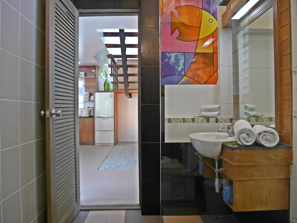 Suriya Som Villa