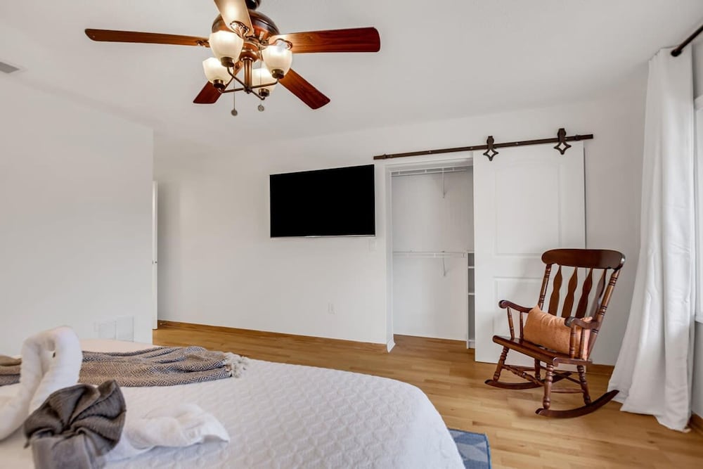 Saltwater Canal Home Heated Pool 3 2 2 Gorgeous Pets Welcome