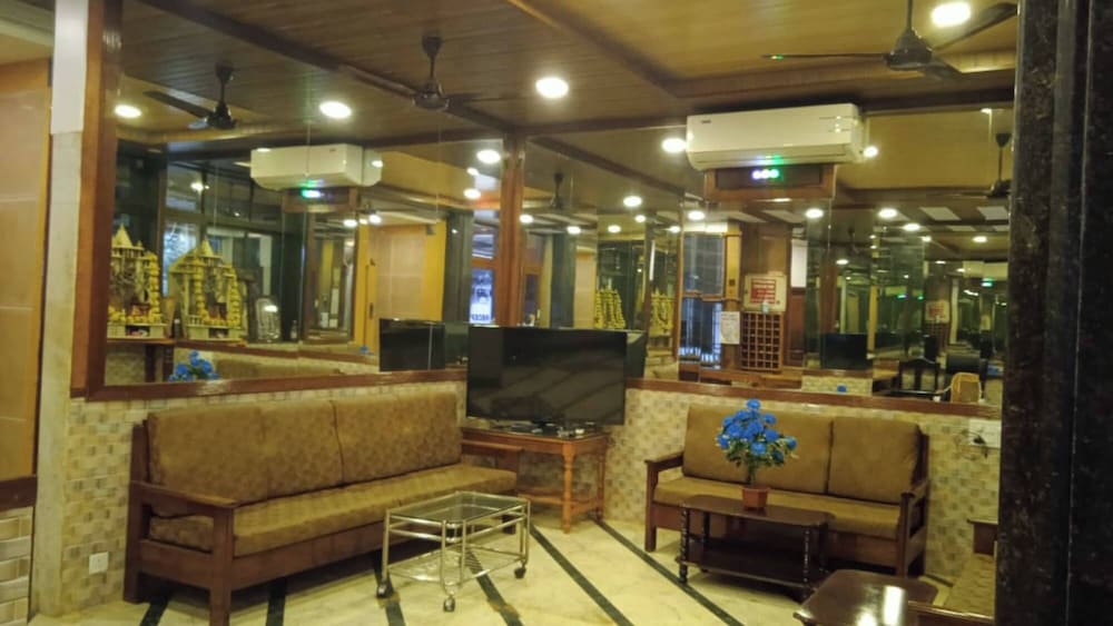 Kuber's Residency