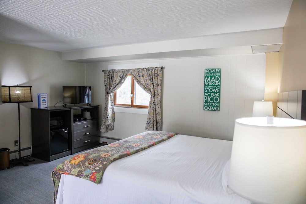 Clear River Inn