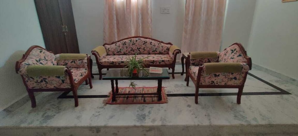 AM Hotel Kollection Maangarh Ratlam