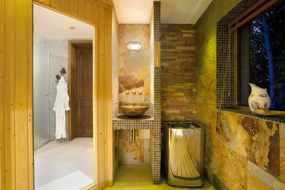 Kashubian Lodge & SPA