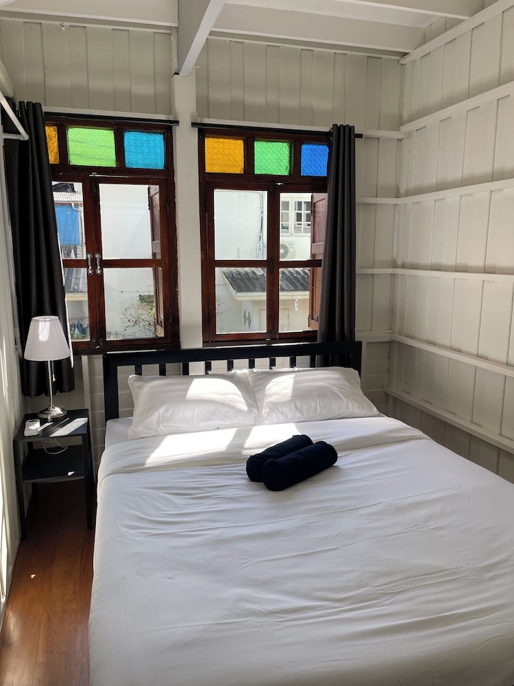 Green Cabin Hostel