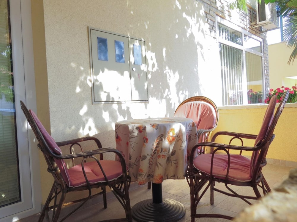 Lovely Holiday Home in Pakostane With Swimming Pool view 3