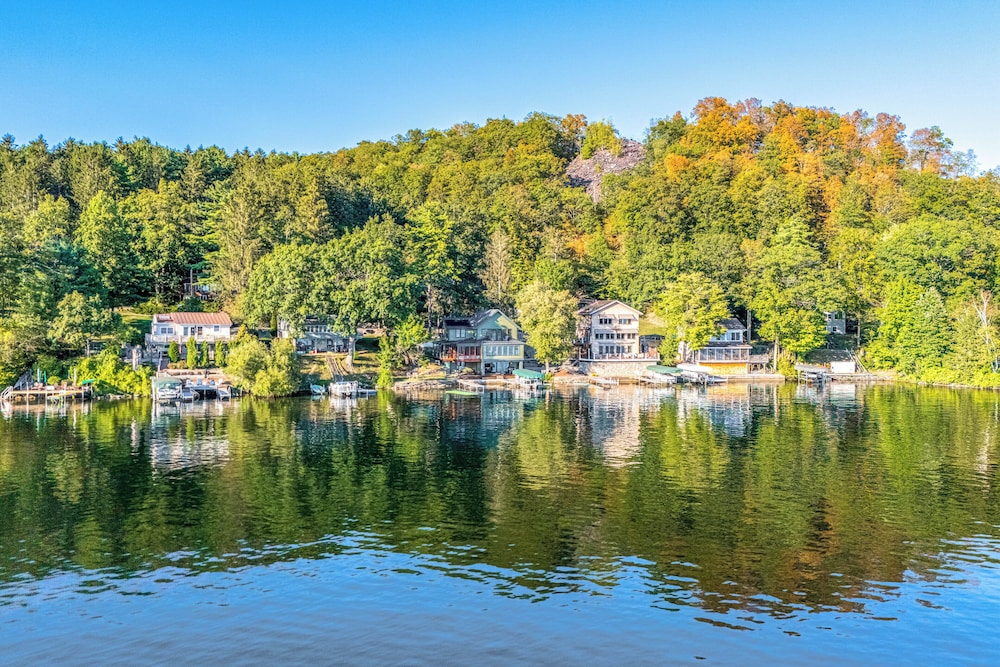 Scenic Views, Private Dock: Lake Bomoseen Retreat!